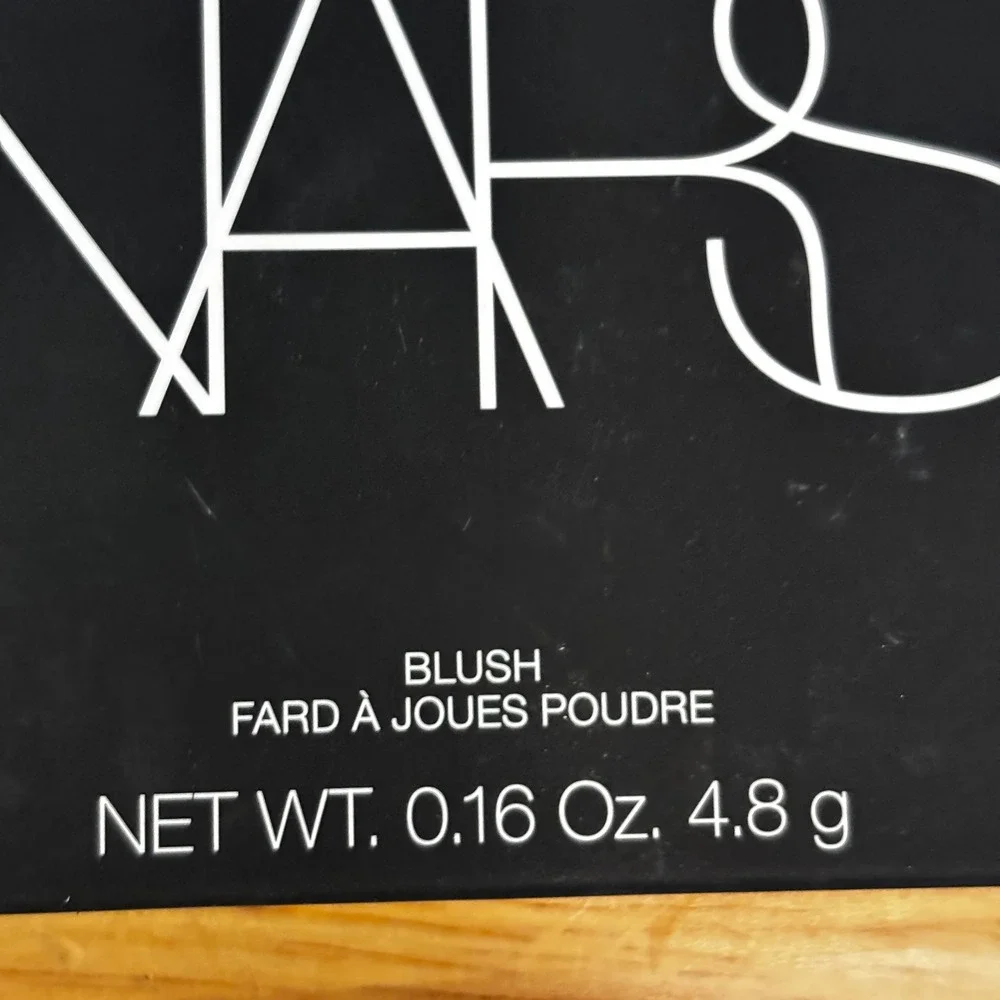 NARS Blush Women 0.16oz Aroused Deep Burgundy Matte Pressed Powder 4083 New - Picture 4 of 5